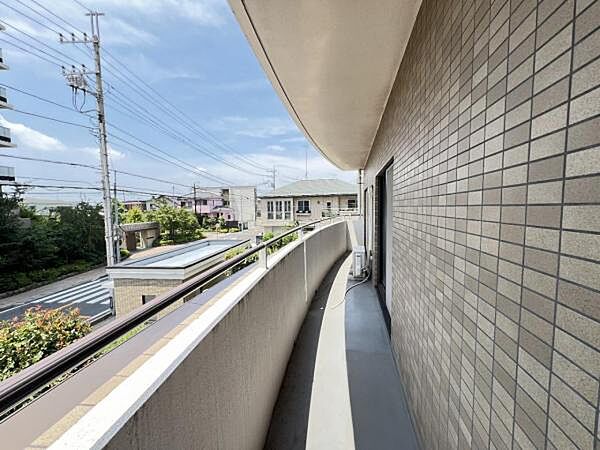 お洗濯ものを気持ち良く太陽の光で干せるのが嬉しいですね。