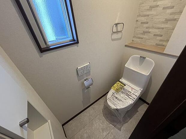 ほっと安らげるトイレ空間です。