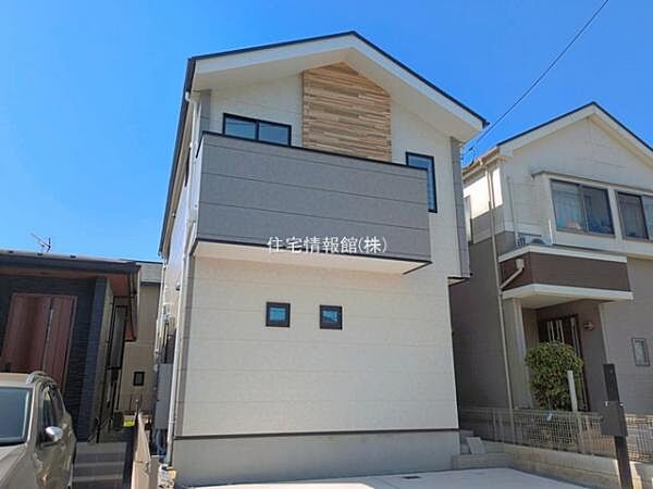 外観：312001296374