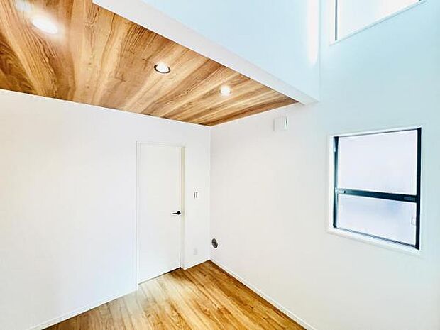 リビングダイニングになります。ご家族そろっての素敵な空間になりそうですね。