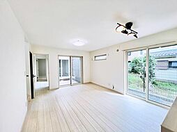 千葉市中央区蘇我3丁目 中古戸建 3LDKのリビング/ダイニング