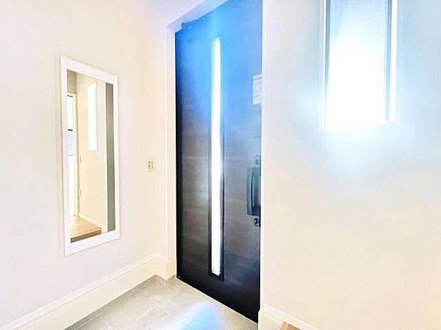 いつも気持ちよくご家族を迎えられる玄関です。