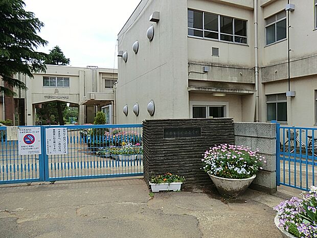 千葉市立大森小学校まで約300m（徒歩4分）