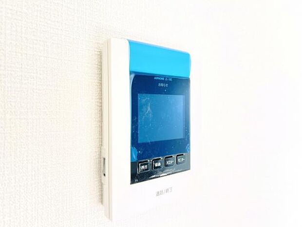 訪問者を確認できるTVモニター付きインターフォンです。