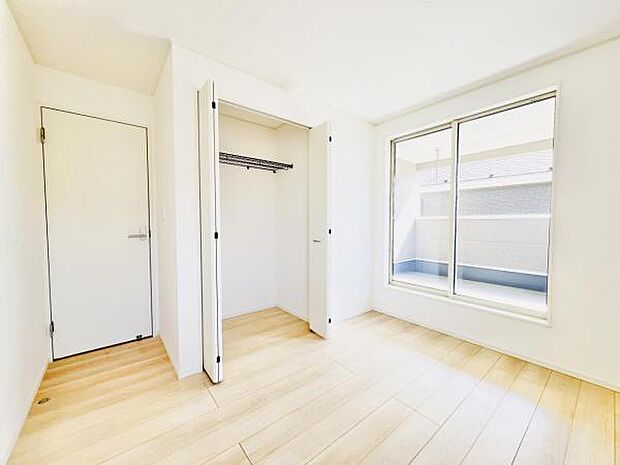 子供部屋にもちょうど良い大きさのお部屋です。