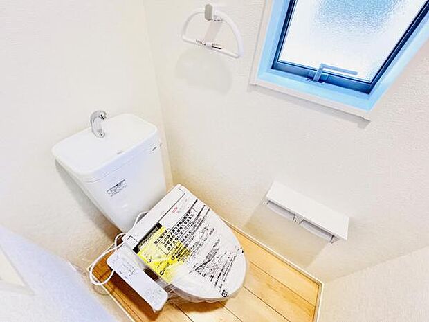 ほっと安らげるトイレ空間です。