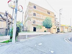 The NOBUTO HILLS FOREST COURT