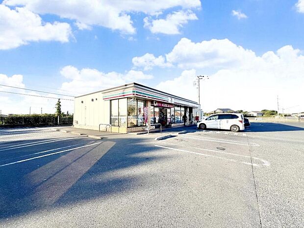 セブン-イレブン 市原姉崎新田店まで約240m(徒歩3分)
