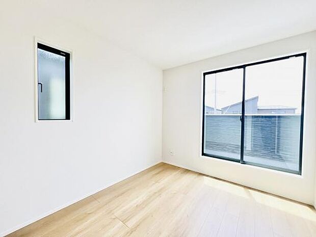 子供部屋にもちょうど良い大きさのお部屋です。