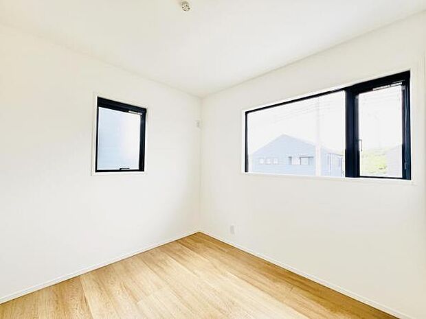 子供部屋にもちょうど良い大きさのお部屋です。