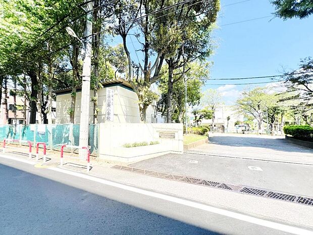 千葉市立千草台東小学校まで約770m（徒歩10分）