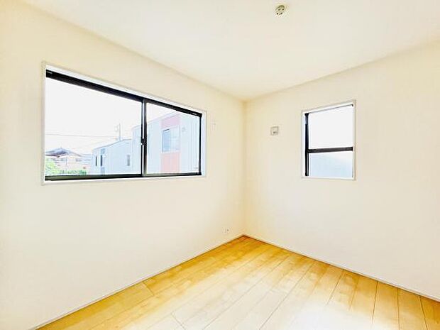 子供部屋にもちょうど良い大きさのお部屋です。