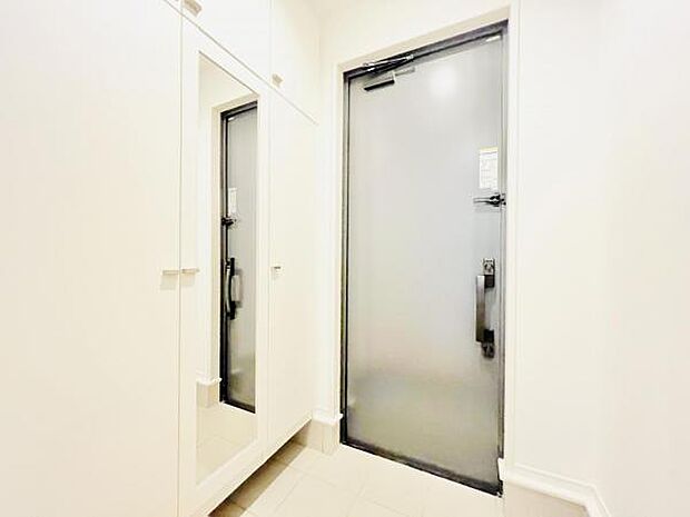 いつも気持ちよくご家族を迎えられる玄関です。