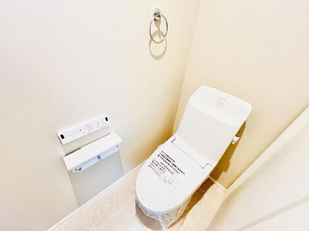 ほっと安らげるトイレ空間です。