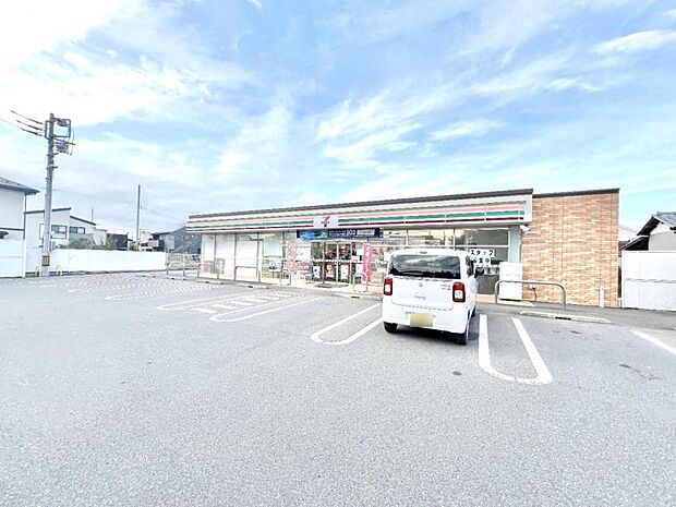セブン-イレブン 千葉高田町店まで約430m(徒歩6分)