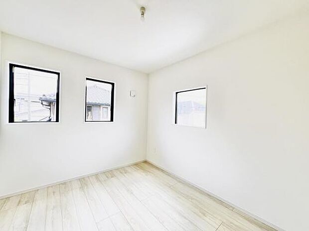 子供部屋にもちょうど良い大きさのお部屋です。