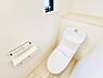 トイレ：ほっと安らげるトイレ空間です。