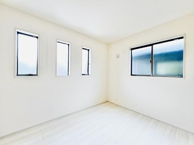 子供部屋にもちょうど良い大きさのお部屋です。