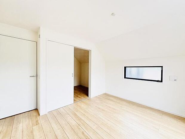 子供部屋にもちょうど良い大きさのお部屋です。