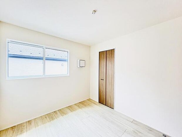 子供部屋にもちょうど良い大きさのお部屋です。
