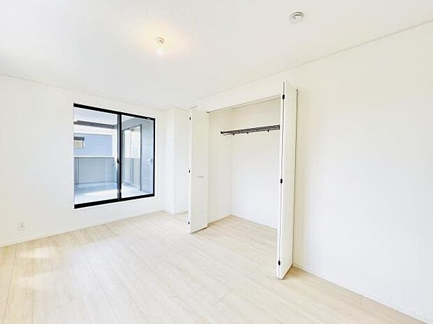 子供部屋にもちょうど良い大きさのお部屋です。