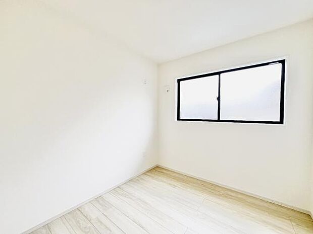 子供部屋にもちょうど良い大きさのお部屋です。