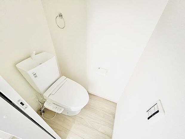 ほっと安らげるトイレ空間です。