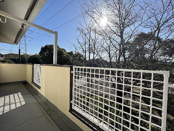 wire mesh panel balcony