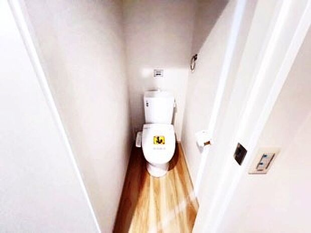 ほっと安らげるトイレ空間です。