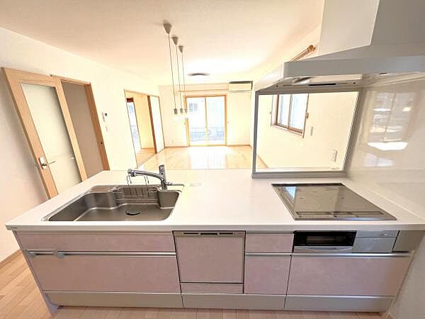 キッチンを拡大表示