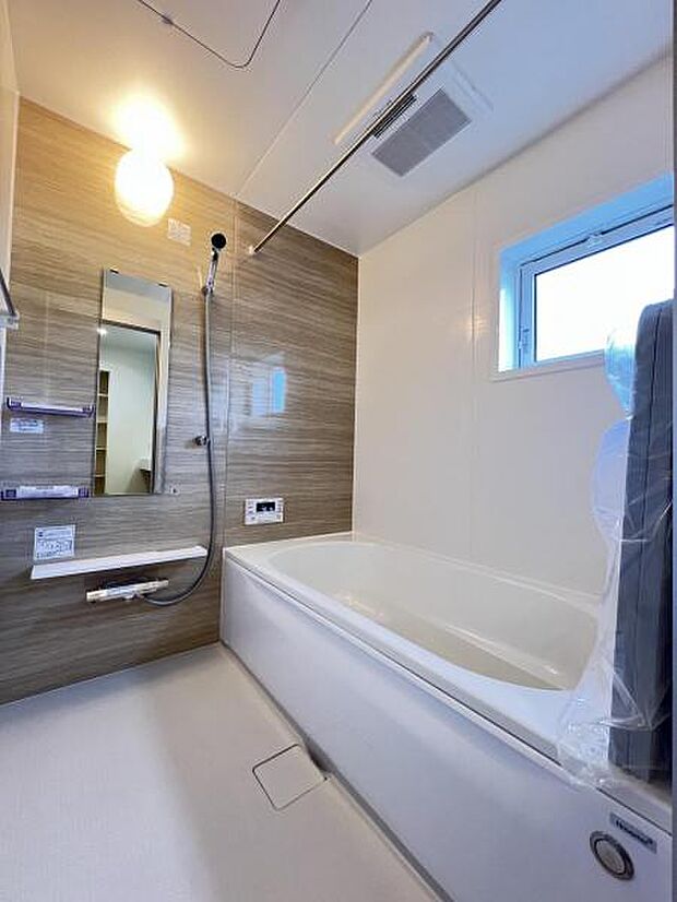 お風呂でほっとひといき。1日の疲れを癒しましょう。