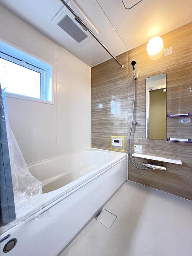 お風呂でほっとひといき。1日の疲れを癒しましょう。