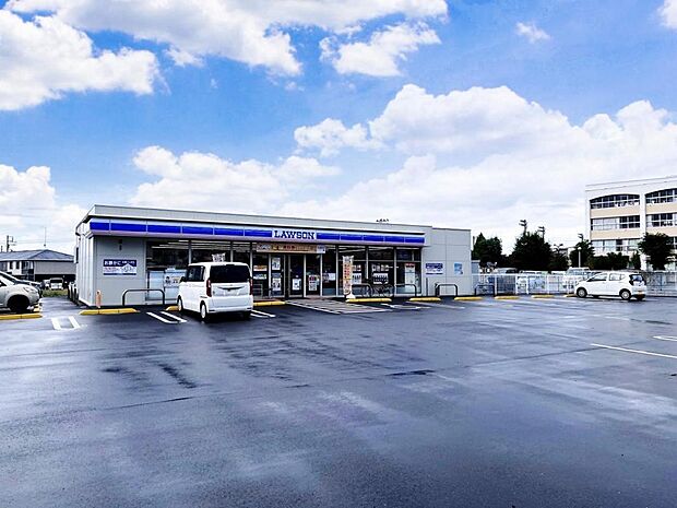 ローソン 宇都宮若松原三丁目店まで約316m（徒歩4分）