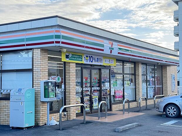 セブン-イレブン 宇都宮簗瀬中央店まで約570m（徒歩8分）