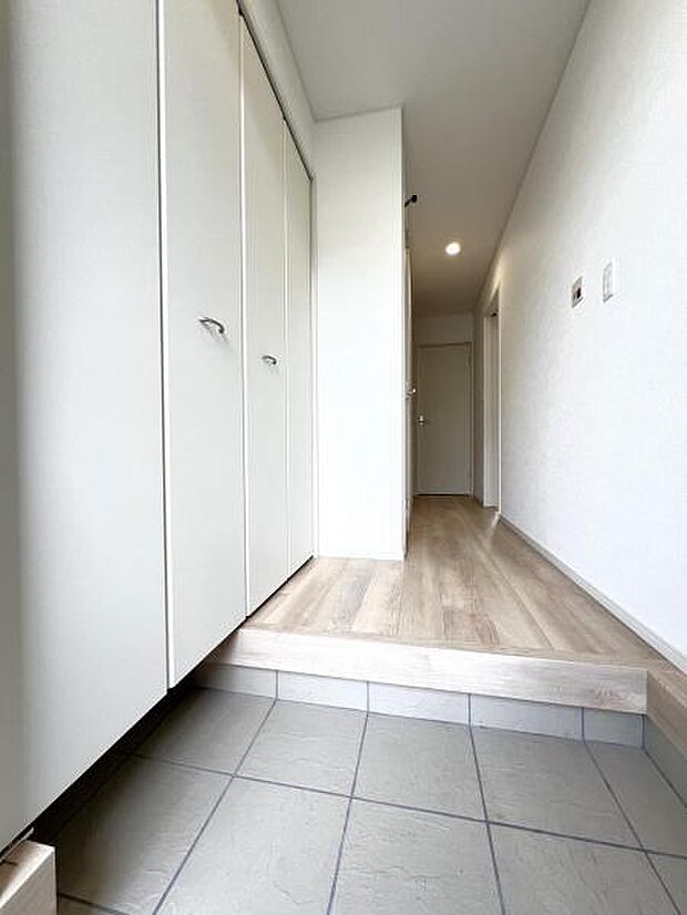 いつも気持ちよくご家族を迎えられる玄関です。