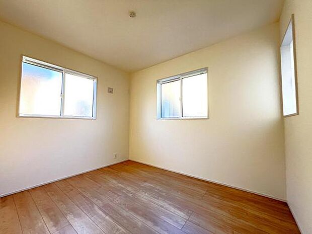 子供部屋にもちょうど良い大きさのお部屋です。