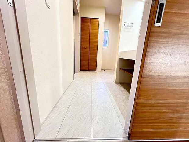 洗面・脱衣所は1階にございます。