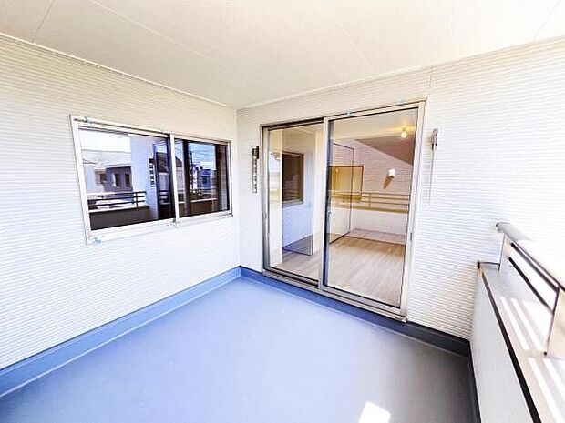 お洗濯ものを気持ち良く太陽の光で干せるのが嬉しいですね。