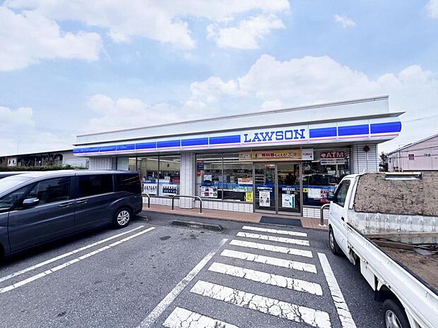 ローソン 宇都宮春日町店まで約820m（徒歩11分）