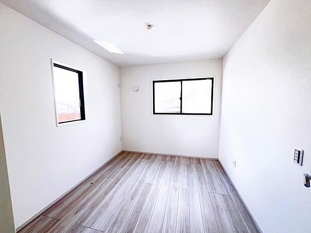 子供部屋にもちょうど良い大きさのお部屋です。