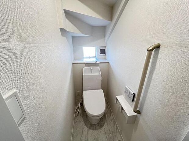 ほっと安らげるトイレ空間です。