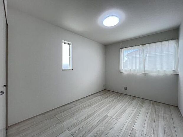 子供部屋にもちょうど良い大きさのお部屋です。