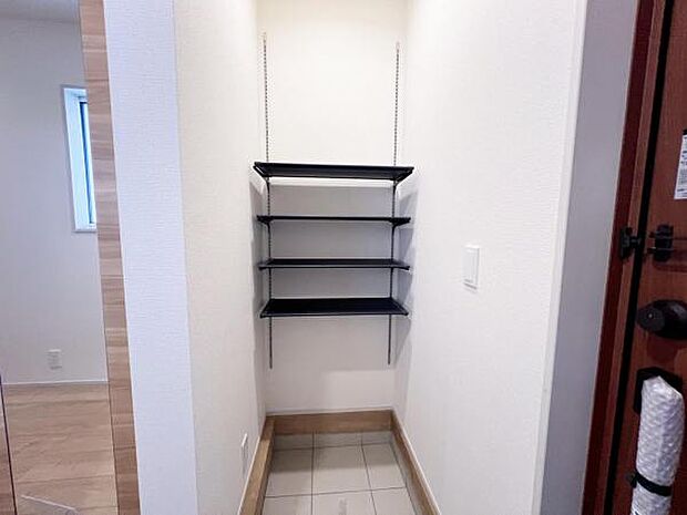 土間収納もございます。