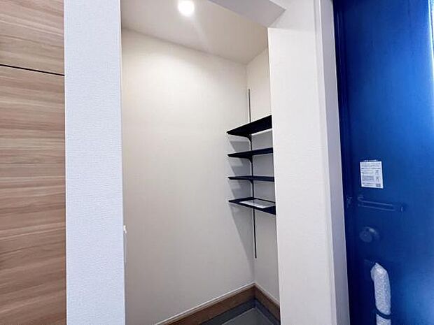 土間収納があるのも嬉しいですね。