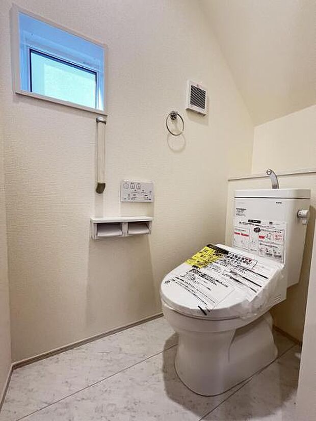 ほっと安らげるトイレ空間です。