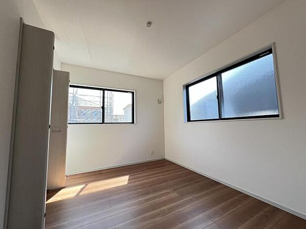 子供部屋にもちょうど良い大きさのお部屋です。