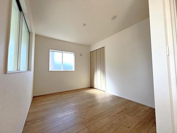子供部屋にもちょうど良い大きさのお部屋です。