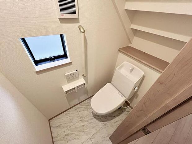 ほっと安らげるトイレ空間です。