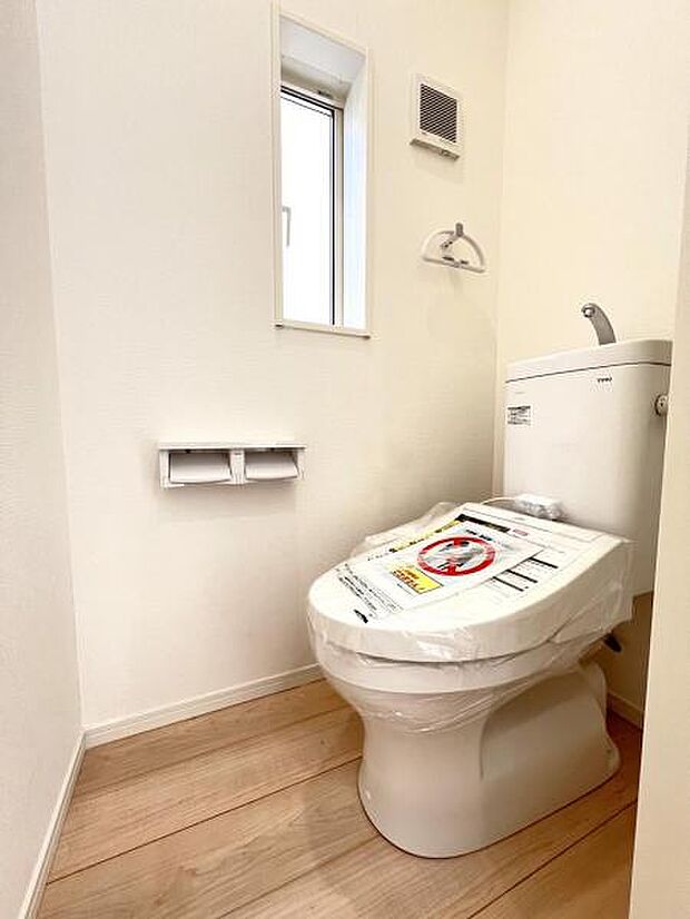 ほっと安らげるトイレ空間です。