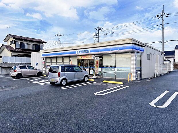 ローソン 宇都宮清原台五丁目店まで約220m（徒歩3分）